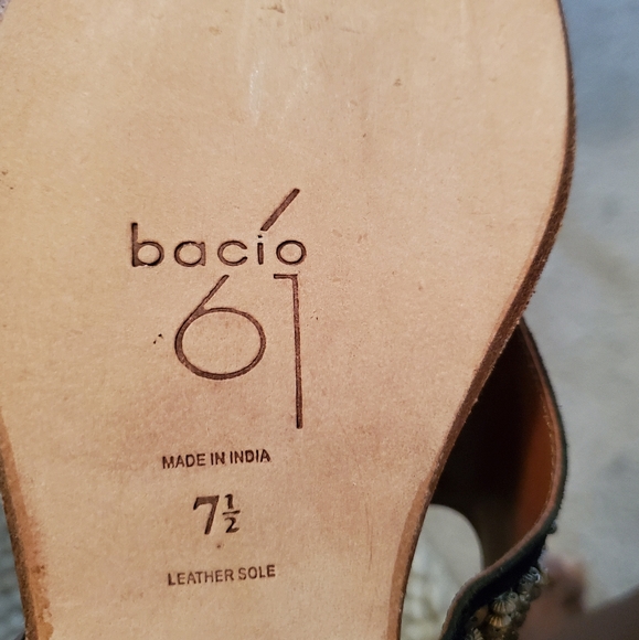 Suede Beaded Sandals - Picture 4 of 6